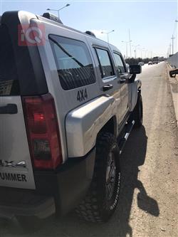 Hummer H3